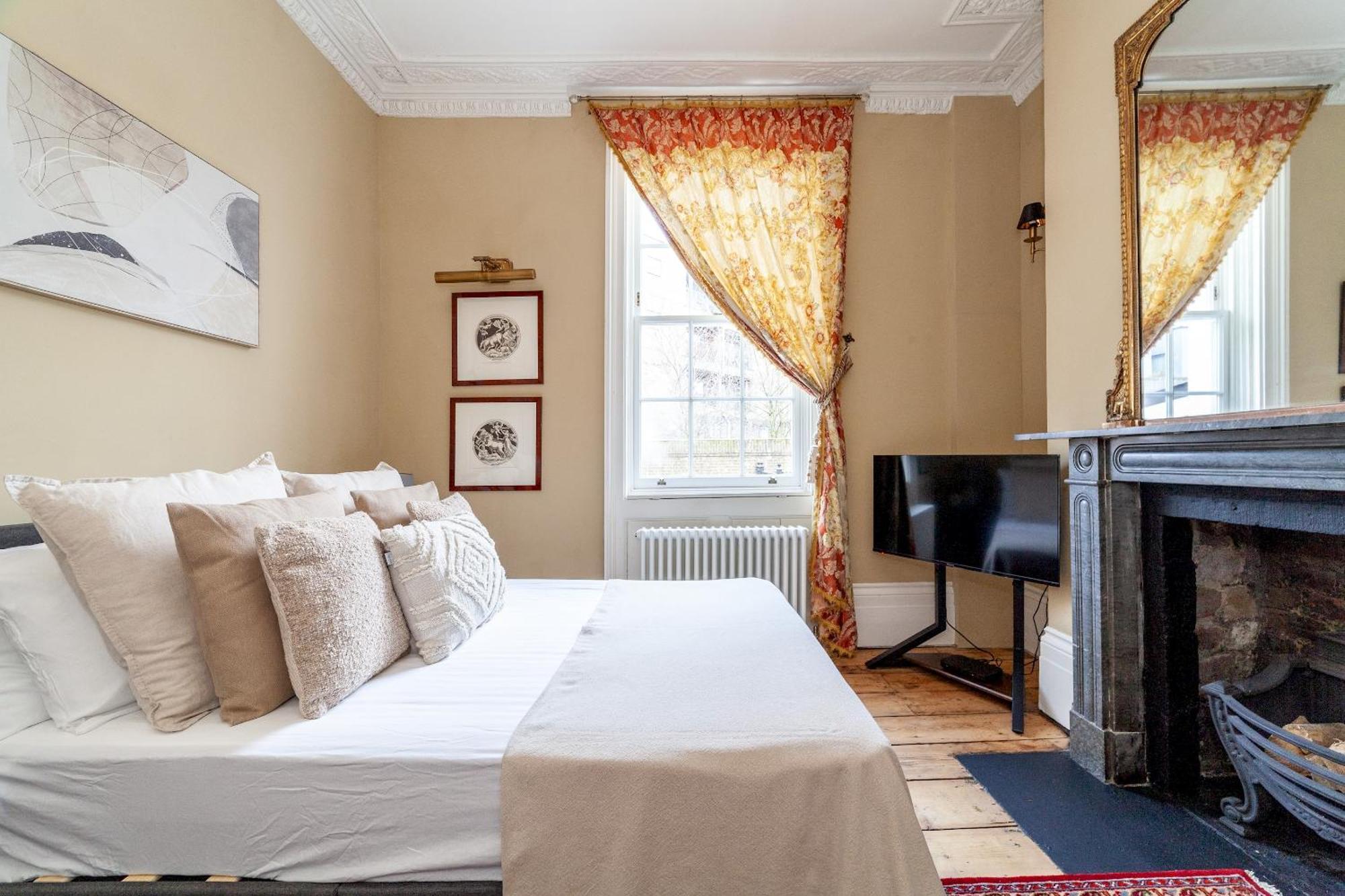 The New Cross Premier Rooms Londen Buitenkant foto