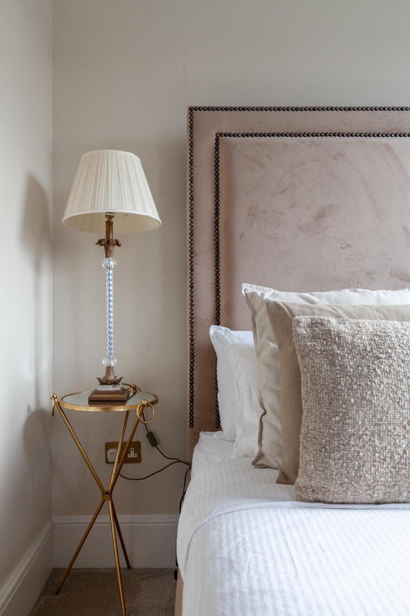 The New Cross Premier Rooms Londen Buitenkant foto