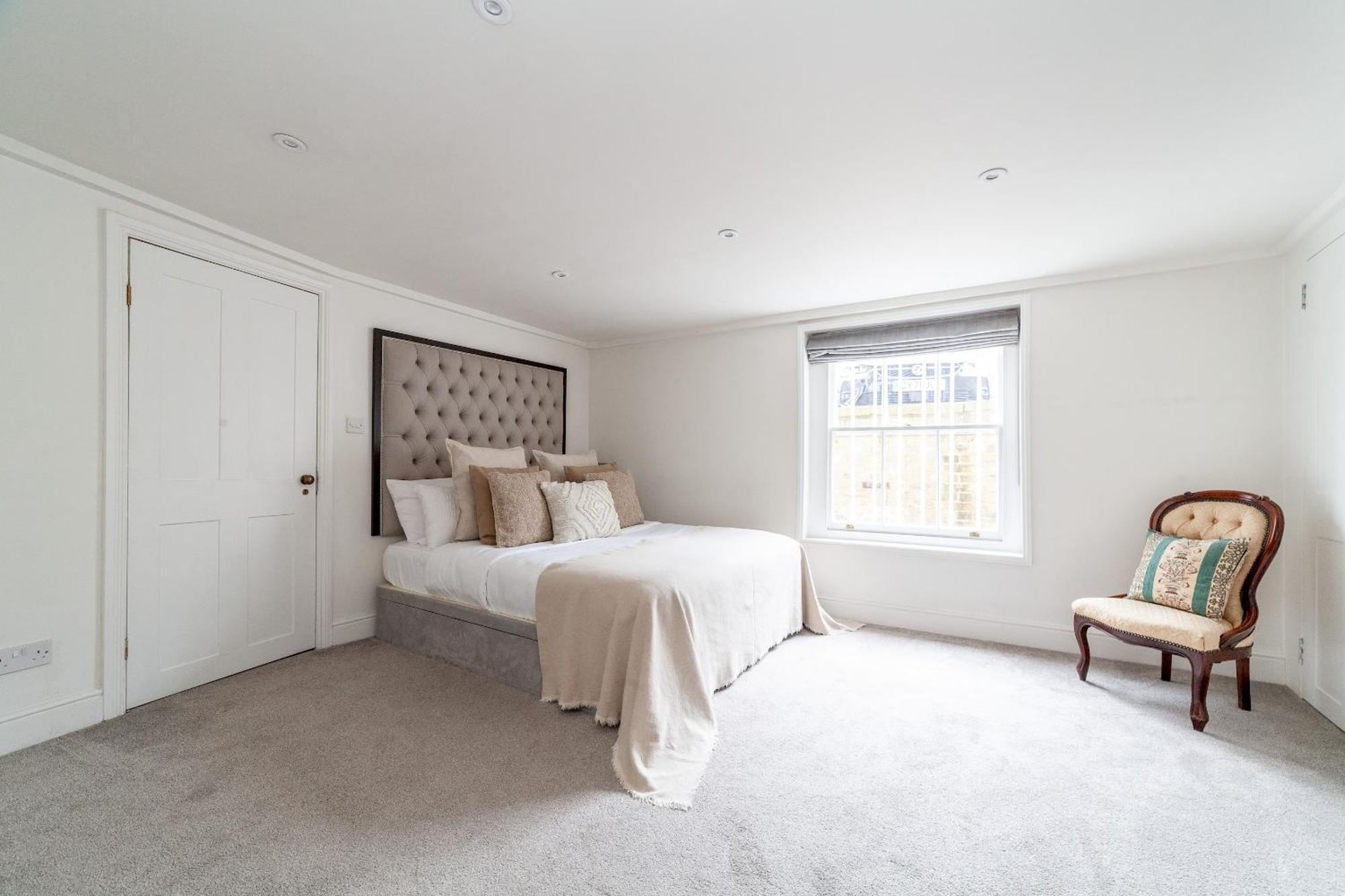 The New Cross Premier Rooms Londen Buitenkant foto